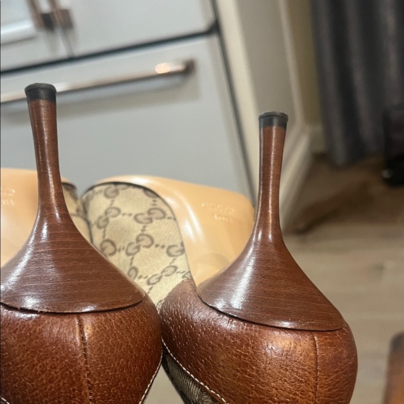 Gucci Women's Tan Canvas Loafers with Gold Accents - Picture 13 of 16